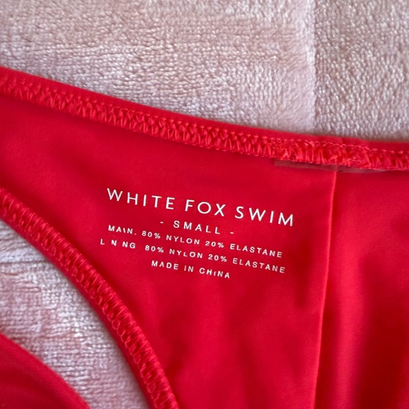 White Fox Boutique Red Swimwear - Picture 4 of 6